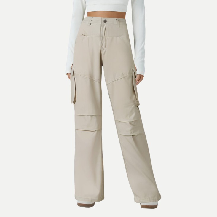 Button-down fitted cargo pants
